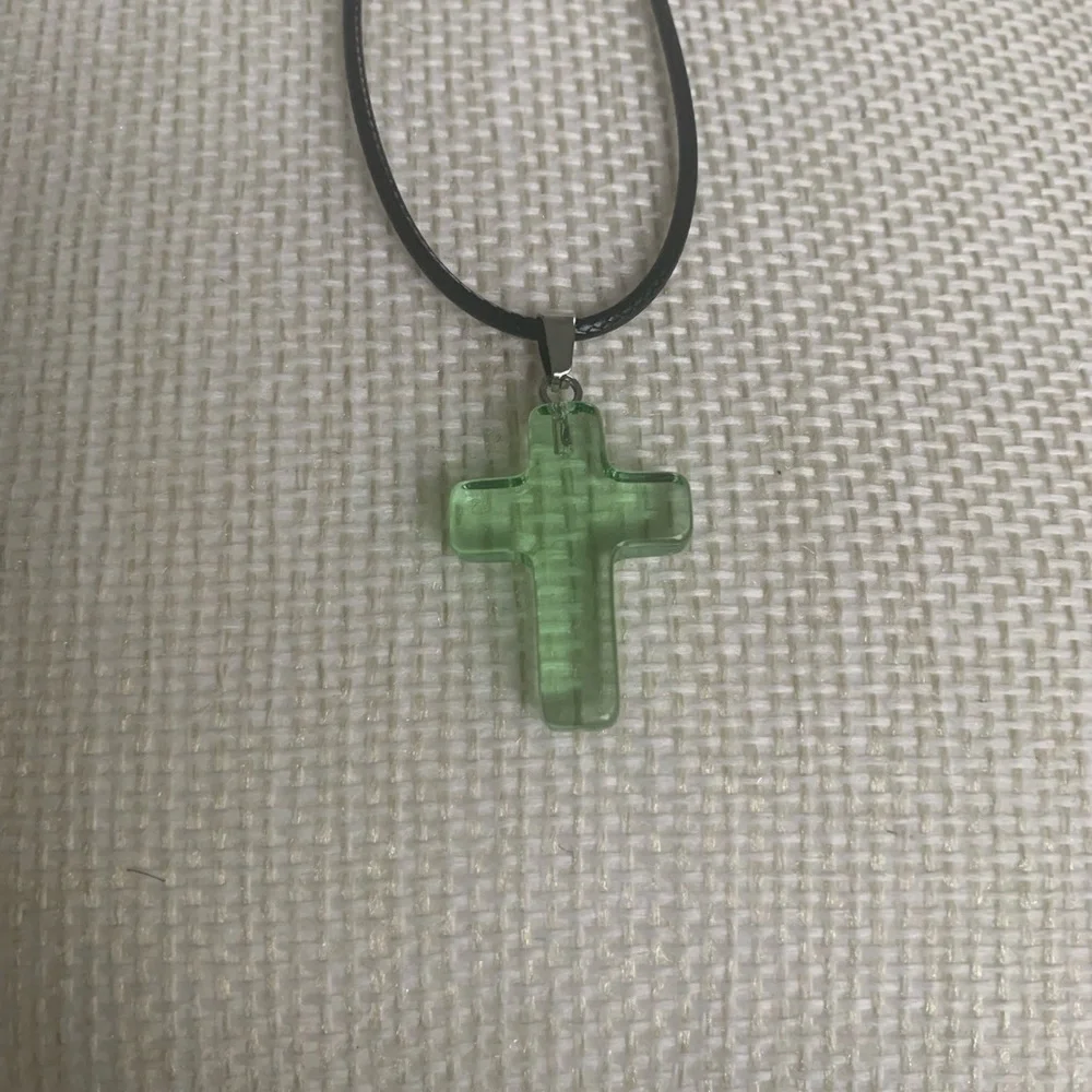 Translucent Green Cross Pendant Necklace - Picture 6 of 12